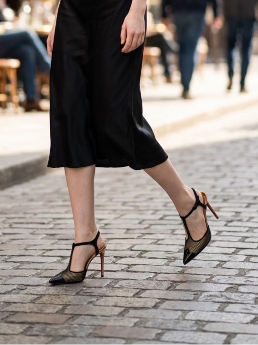 Christian Louboutin Black Mesh T-Strap Pointed Toe Pumps 100 mm size 38
